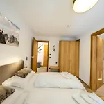 Alpesi faház Luxury Alpine In Neukirchen *