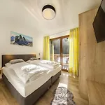 Luxury Alpine In Neukirchen