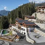 Luxury Alpine In Neukirchen