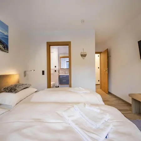 Luxury Alpine With View