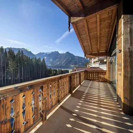 Chalet Luxury Alpine In Neukirchen Neukirchen am Großvenediger