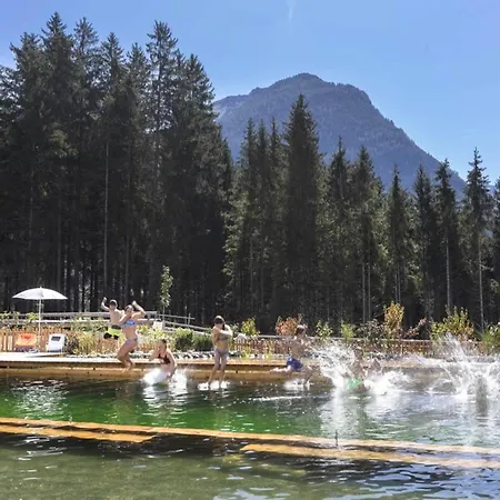 Chalet Luxury Alpine In Neukirchen