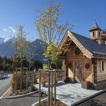 Luxury Alpine In Neukirchen Neukirchen am Großvenediger