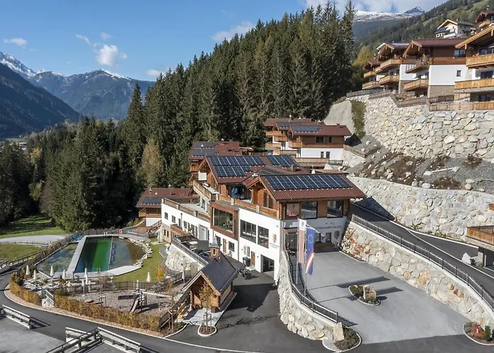 Luxury Alpine In Neukirchen